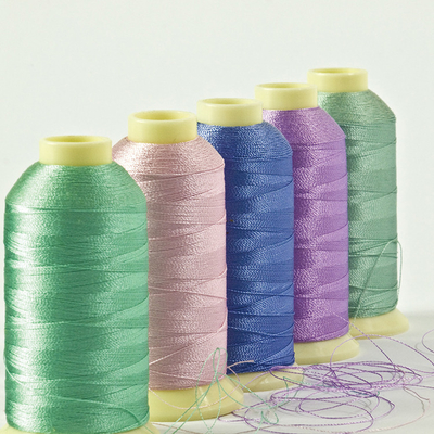 Kekuatan Tinggi 100 Polyester FDY Benang Perawan Putih 150D/48F/96F/144F Untuk Merajut